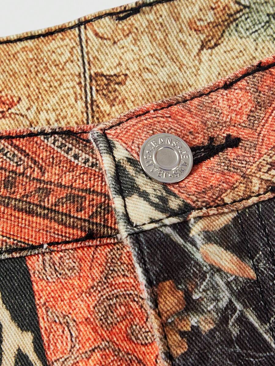 Wildprint Ultra-Low Denim Shorts in brown - detail view